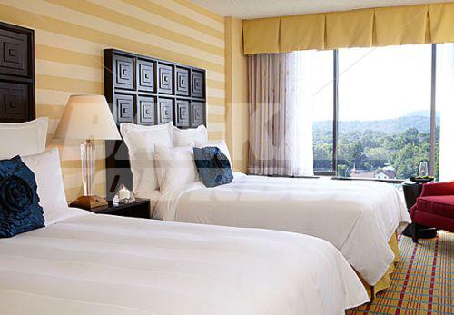 почивка в Renaissance Asheville Marriott