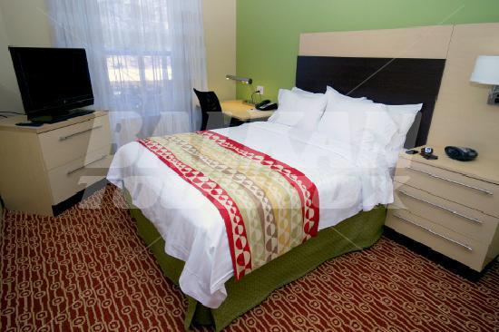 почивка в TownePlace Suites by Marriott Pensacola
