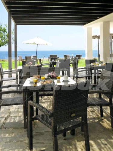 holiday in Hydroussa Hotel Skyros
