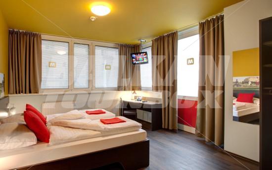 почивка в Meininger Hotel Wien Downtown Sissi