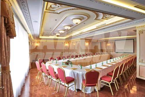 holiday in Moskva Beograd