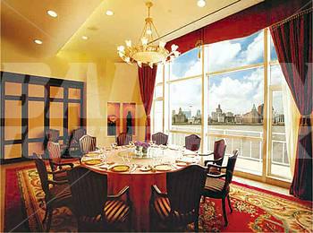 holiday in Oriental Riverside