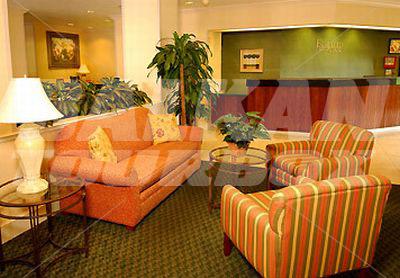 почивка в Fairfield Inn by Marriott Orlando Airport