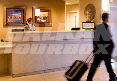 почивка в Courtyard by Marriott Charleston North/Coliseum