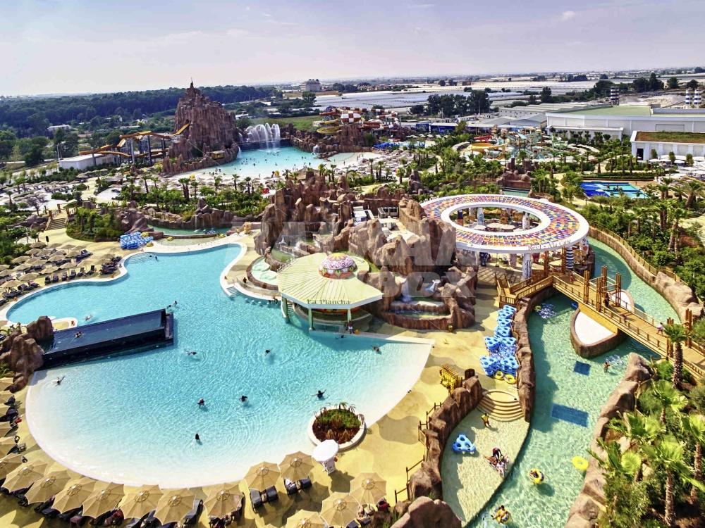 почивка в  The Land of Legends Kingdom Hotel
