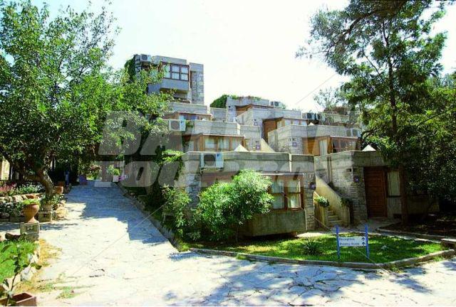 почивка в  Ora Holiday Village
