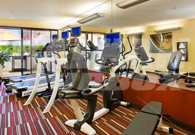 почивка в Courtyard by Marriott San Francisco Fisherman's Wharf