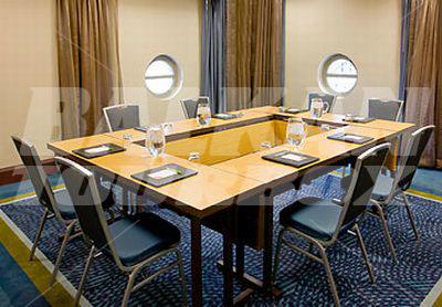 почивка в Courtyard by Marriott Seattle Downtown/Pioneer Square