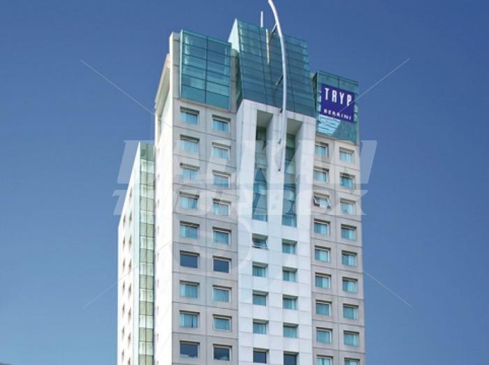 почивка в  Tryp Berrini
