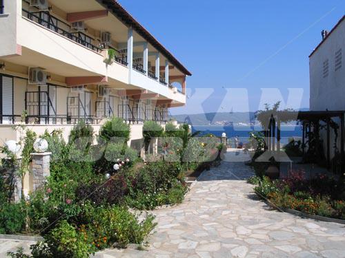 почивка в Sunrise Hotel Amouliani