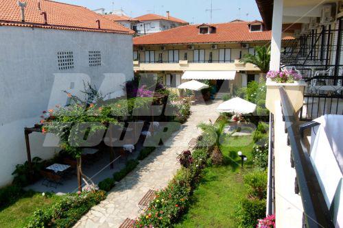почивка в Sunrise Hotel Amouliani