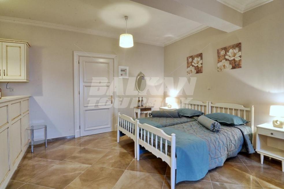 почивка в Luxury Villa in Corfu