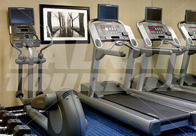 почивка в SpringHill Suites by Marriott Columbus Airport Gahanna