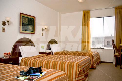 почивка в The San Agustin Posada del Monasterio Hotel