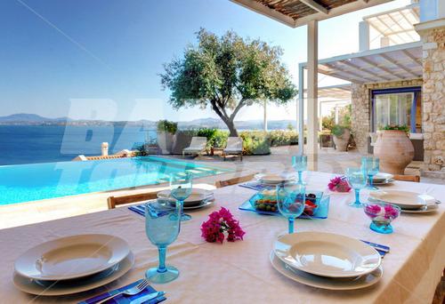 почивка в Corfu Luxury Villas