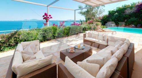 почивка в Corfu Luxury Villas