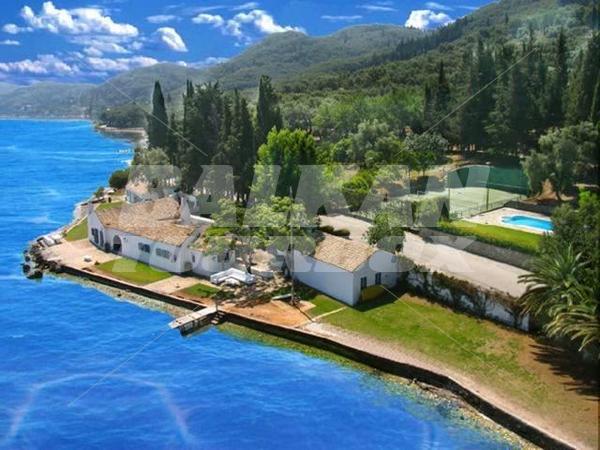 почивка в Corfu Luxury Villas