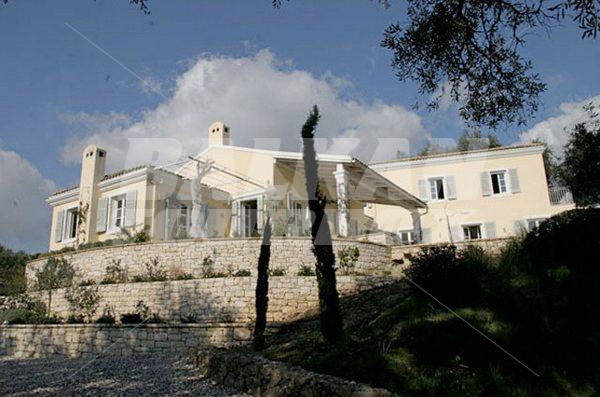 почивка в Corfu Luxury Villas