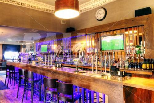 holiday in Murrayfield Hotel & Lodge