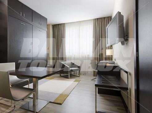 holiday in NH Puerto de Sagunto