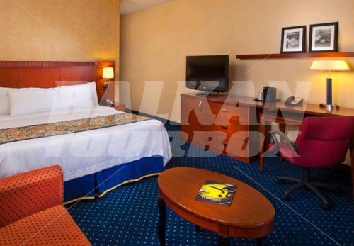 почивка в Courtyard by Marriott Little Rock West