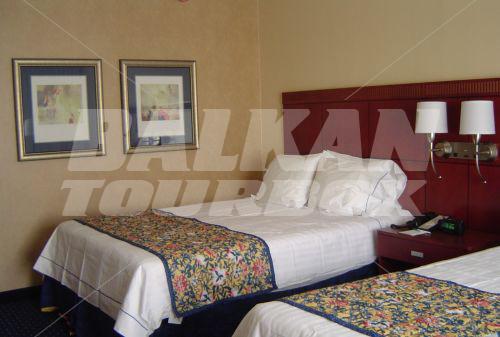 почивка в Courtyard by Marriott Little Rock West