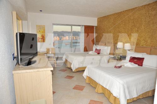 почивка в Crowne Plaza Acapulco