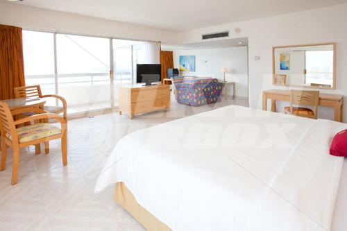почивка в Crowne Plaza Acapulco