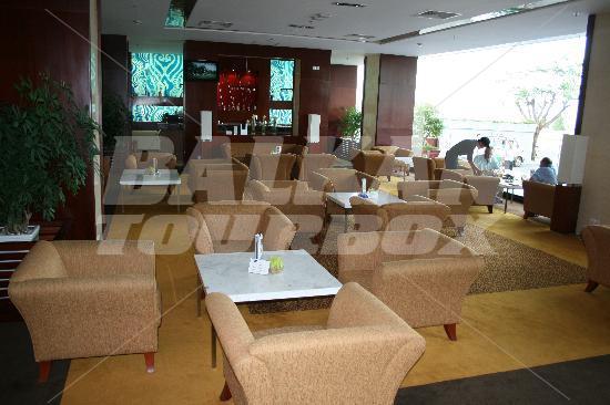 почивка в Novotel Nha Trang