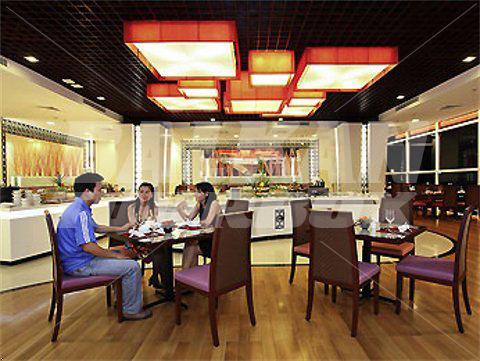 почивка в Novotel Nha Trang