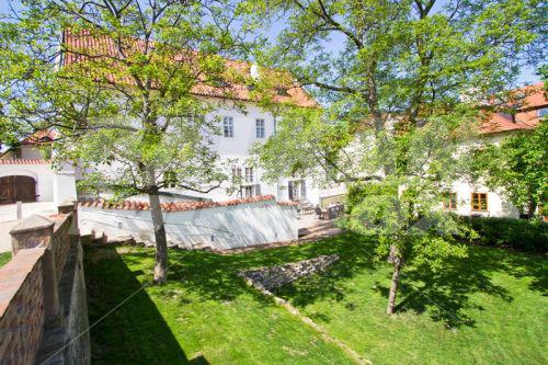 почивка в Residence Monastery Garden