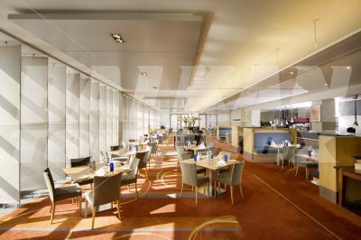 почивка в Hilton Melbourne Airport