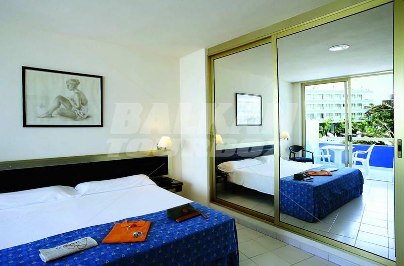 holiday in Mediterranean Palace