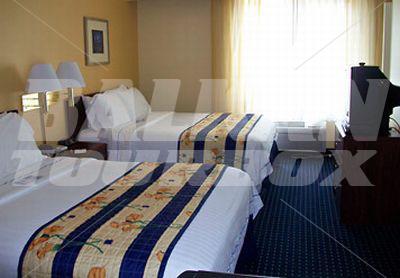 почивка в SpringHill Suites by Marriott Tulsa