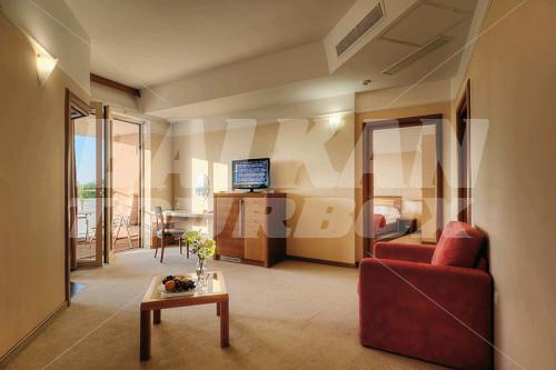 holiday in Livada Prestige