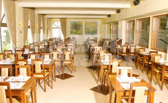 holiday in Europa Beach Hotel