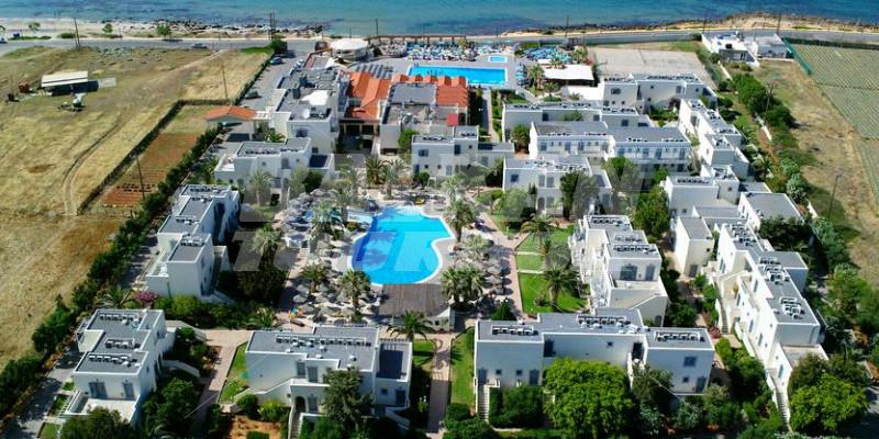 holiday in Europa Beach Hotel