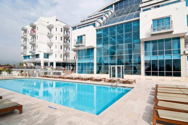 почивка в Sealife Family Resort