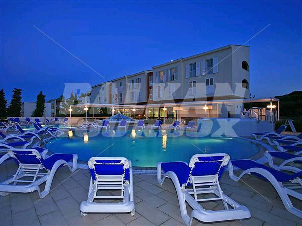 holiday in Marco Polo