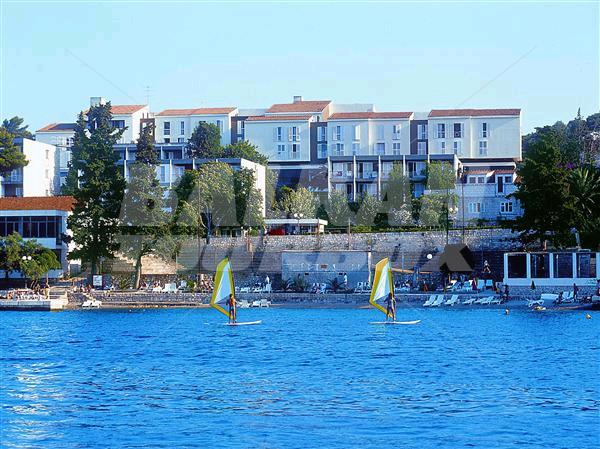 holiday in Marco Polo
