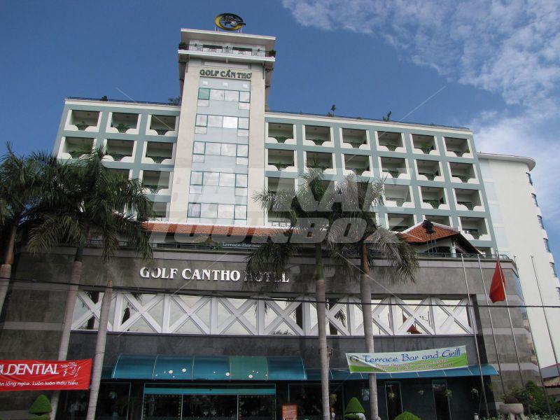 почивка в  Golf Cantho