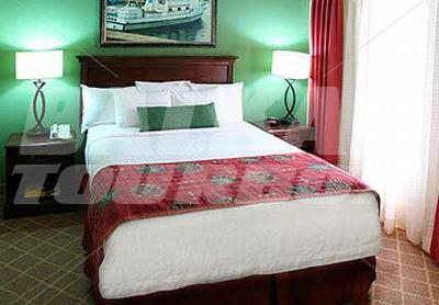 почивка в Residence Inn by Marriott Charleston Downtown/Riverview