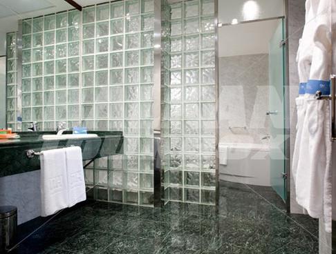holiday in NH Villa de Bilbao