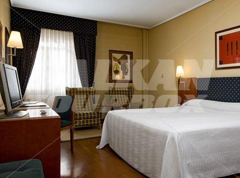 holiday in NH Villa de Bilbao