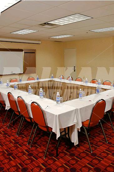 почивка в Residence Inn by Marriott Minneapolis Downtown/City Center