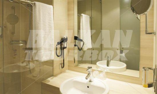 почивка в H2 Berlin Alexanderplatz