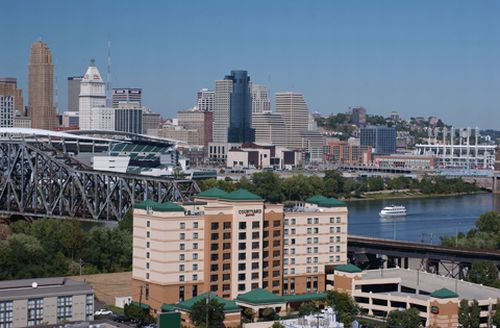 почивка в  Courtyard by Marriott Cincinnati Covington