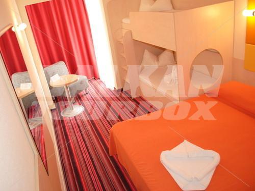 почивка в Golden Tulip Mamaia