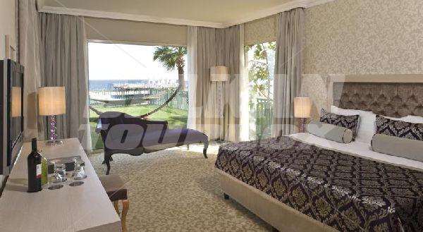 holiday in Amara Luxury Resort