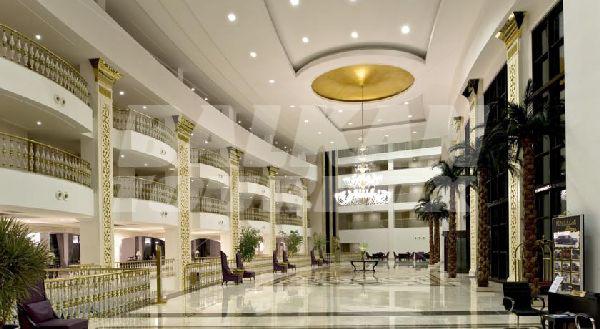 holiday in Amara Luxury Resort
